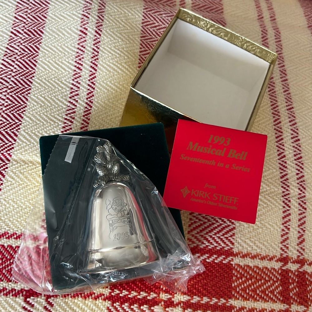 Brand new Kirk Stieff Christmas musical bell. 1993